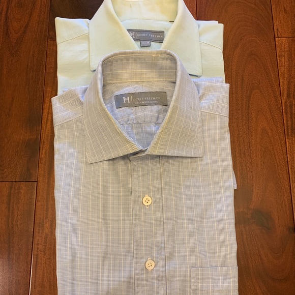 2 Hickey Freeman dress shirts. Both French cuffs. - Picture 6 of 8